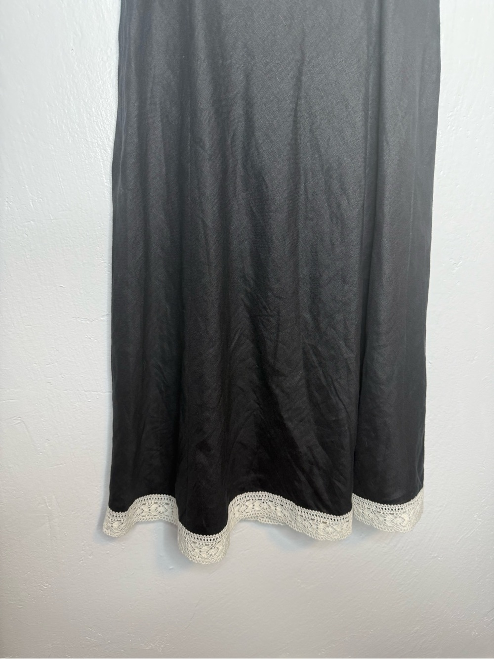Ann Taylor LOFT Black Linen Crochet Lace Trim Mini Dress Size 4 Cottagecore - Picture 6 of 11